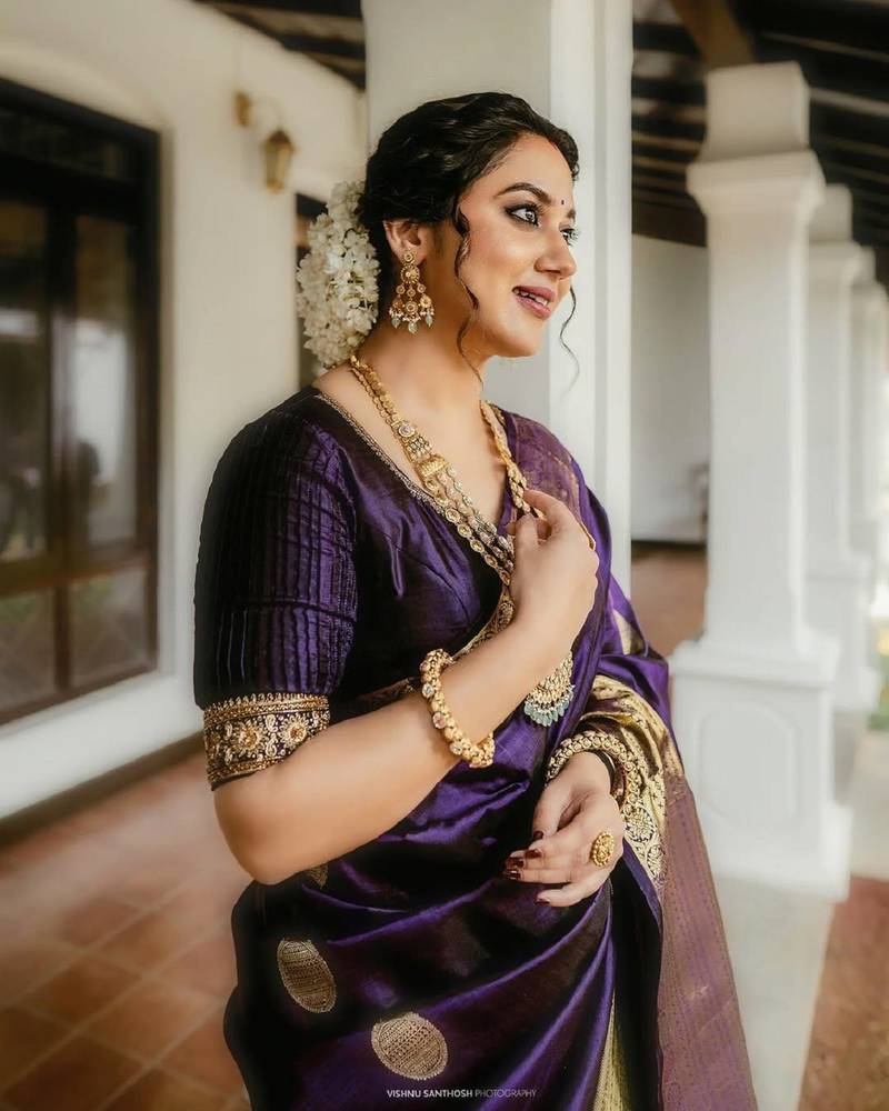 Purple soft silk blend banarasi jacuard work designer saree with blouse