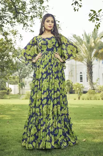 Women green floral print georgette fit & flare gown