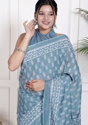 Floral printed  cotton ethnic saree for woman 3
