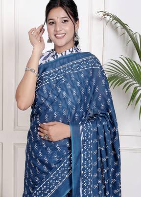 Floral printed  cotton ethnic saree for woman 3