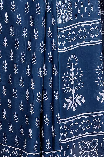 Floral printed  cotton ethnic saree for woman