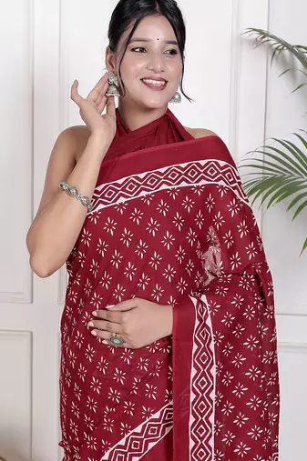 Floral printed  cotton ethnic saree for woman
