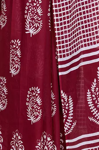 Floral printed  cotton ethnic saree for woman