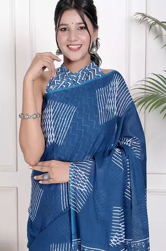 Floral printed  cotton ethnic saree for woman