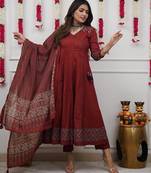 Blood red cotton printed tulip suit set