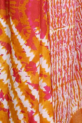 Tie die printed cotton ethnic saree for woman 4
