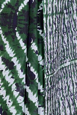Tie die printed  cotton ethnic saree for woman 4