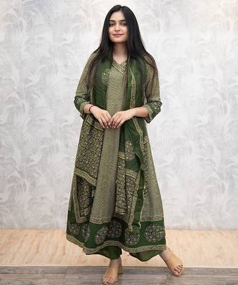 Dark green cotton printed printed anarkali 4
