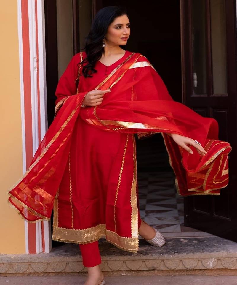 Blood red silk embroidered laffa suit set