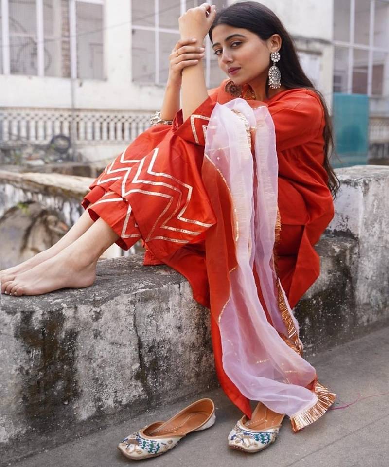 Light hot pink cotton silk embroidered kurta pant with duptta