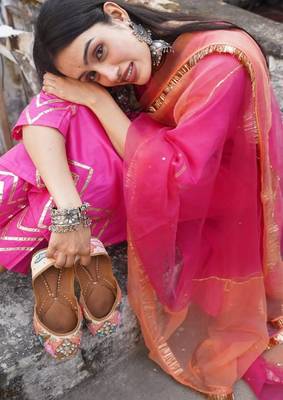 Light hot pink cotton silk embroidered kurta pant with duptta 2