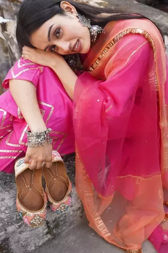 Light hot pink cotton silk embroidered kurta pant with duptta