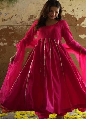 Magenta silk embroidered kurta pant with duptta 1