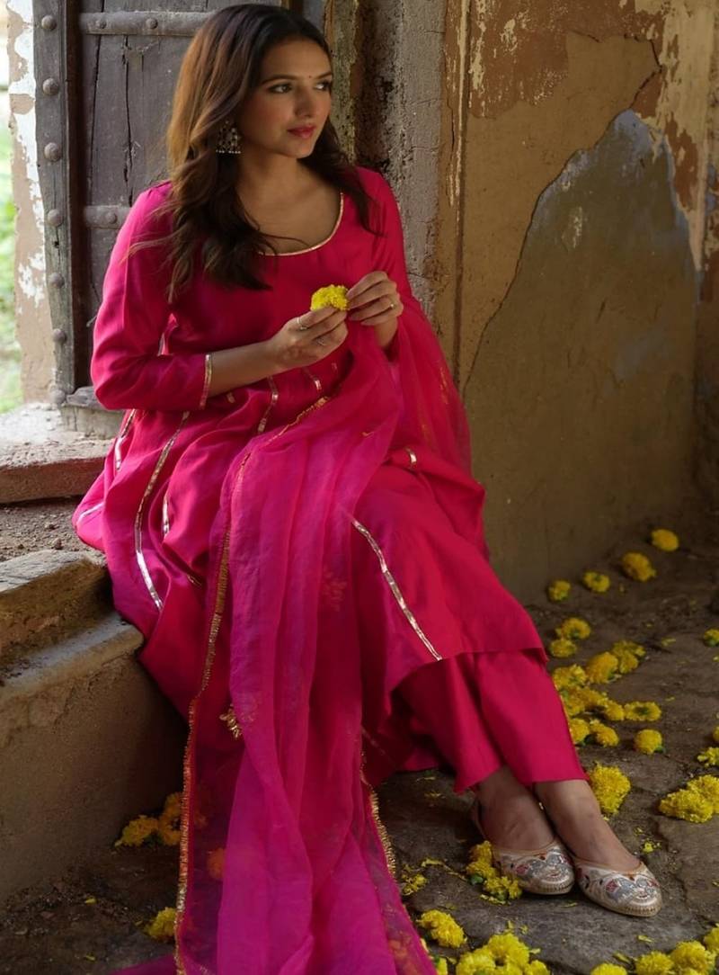 Magenta silk embroidered kurta pant with duptta