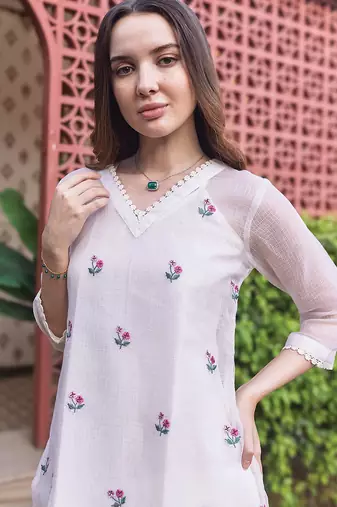 off white cotton kurta set with detailed embroidery
