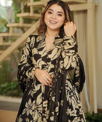 black digital print cotton anarkali suit set 1