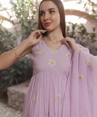 lilac mul cotton anarkali set with floral embroidery 5