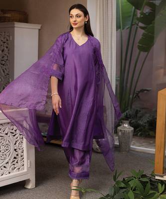 purple chanderi suit set with subtle embroidery 4
