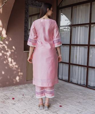 baby pink chanderi straight suit set with subtle embroidery 5
