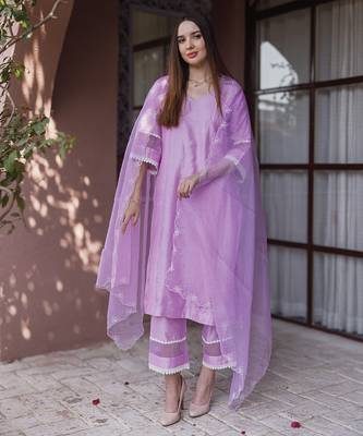 lavender chanderi straight suit set with subtle embroidery
 2