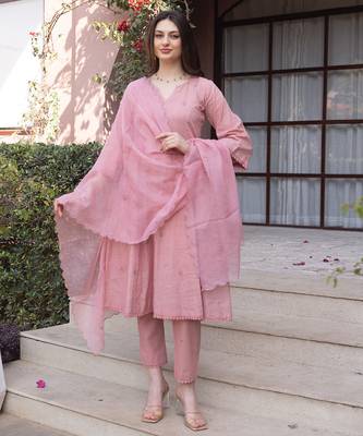 pink cotton straight suit set with subtle embroidery 2