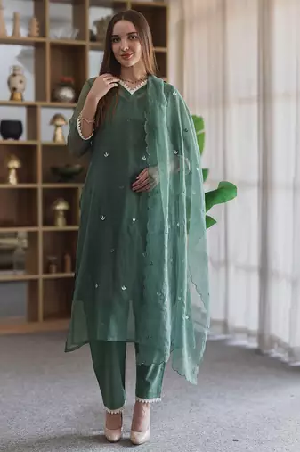 Green embroidered cotton straight suit set