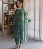 Green embroidered cotton straight suit set