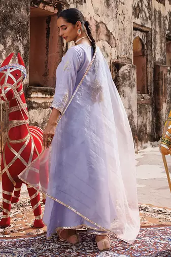 festive lavender embroidered chanderi kurta set with dual tone dupatta