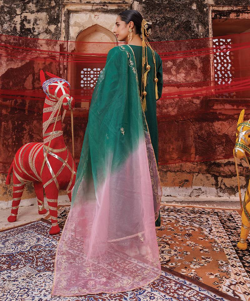 Dark Green embroidered chanderi kurta set with dual shaded - dupatta 