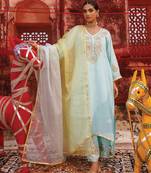 Blue embroidered chanderi kurta set with dual shaded- dupatta 