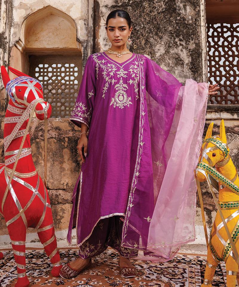 Purple embroidered chanderi kurta set with dual shaded dupatta 