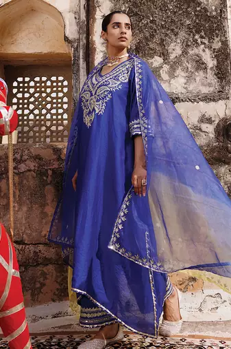 women’s blue embroidered chanderi kurta pant set with dupatta