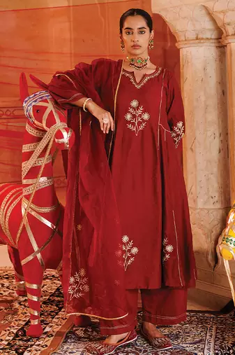 chanderi embroidered maroon kurta set for women