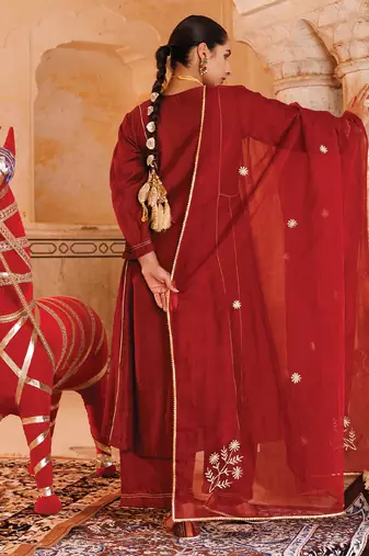 chanderi embroidered maroon kurta set for women