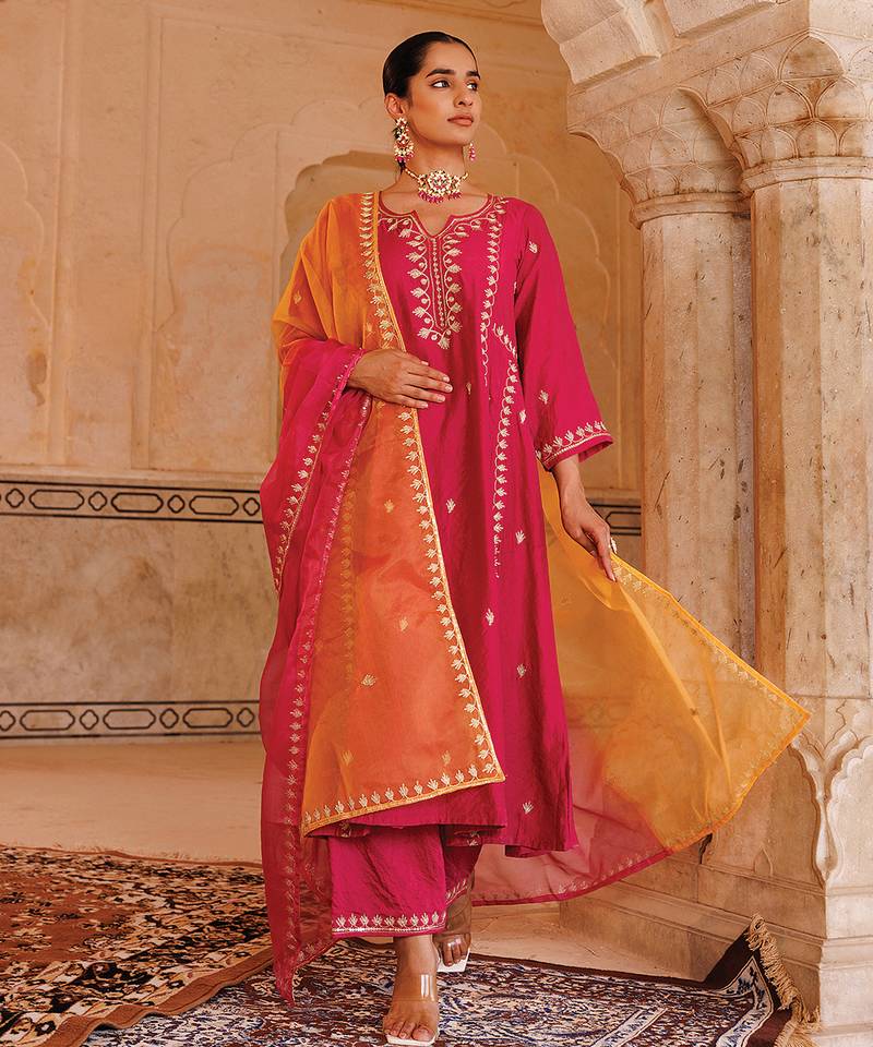 Magenta embroidered chanderi anarkali set with dual shaded dupatta 