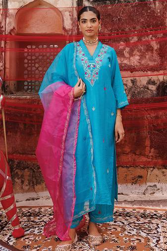 Teal Blue Chanderi Kurta Set with Dual Shade Dupatta.