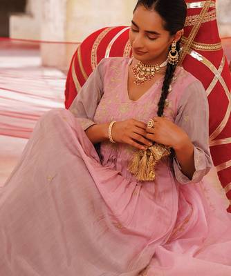 dual shaded pink embroidered chanderi kurta pant set 5