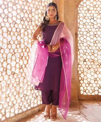wine embroidered art silk kurta pant set 1