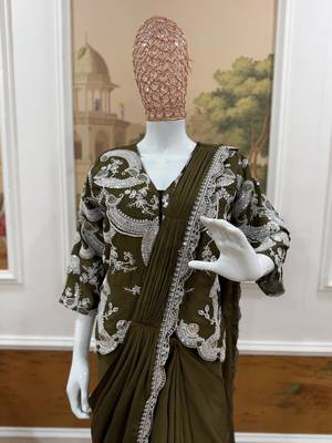 mehendi embroidered silk blend saree with koti set 3
