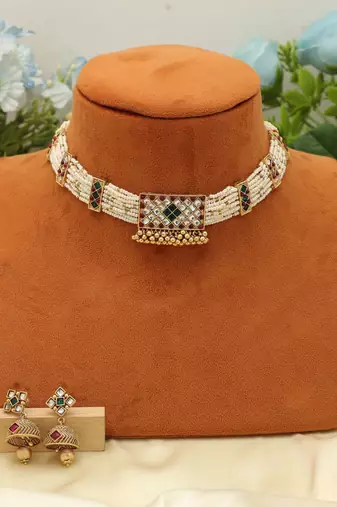 green maroon kundan beads matte gold alloy necklace jewelry
