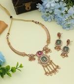 green rani stone kundan matte gold alloy choker set