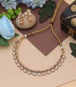 white kundan matte gold alloy necklace jewelry