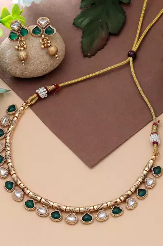 multicolor matte gold necklace set