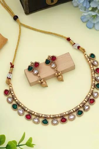 Multicolor color matte gold necklace set