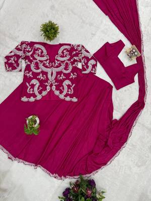 rani pink silk embroidered border party wear saree 4