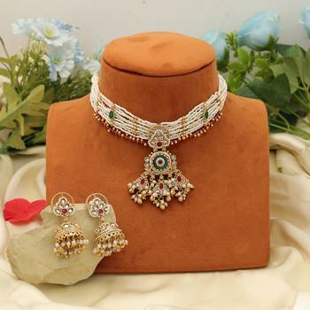 rama green stone kundan matte gold alloy necklace jewelry 2
