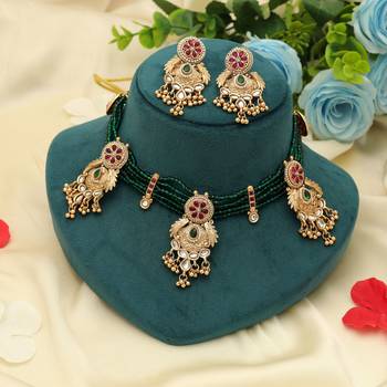 rani green kundan matte gold alloy necklace set 2