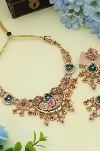 Rani & green color matte gold necklace set