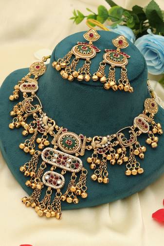 Rani & green color matte gold necklace set