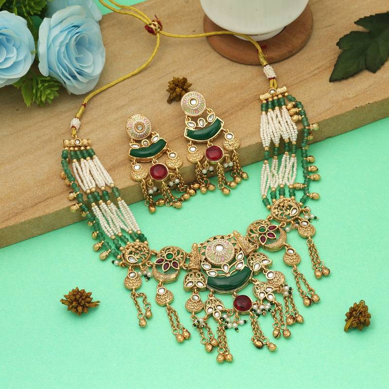 Maroon & green color matte gold necklace set